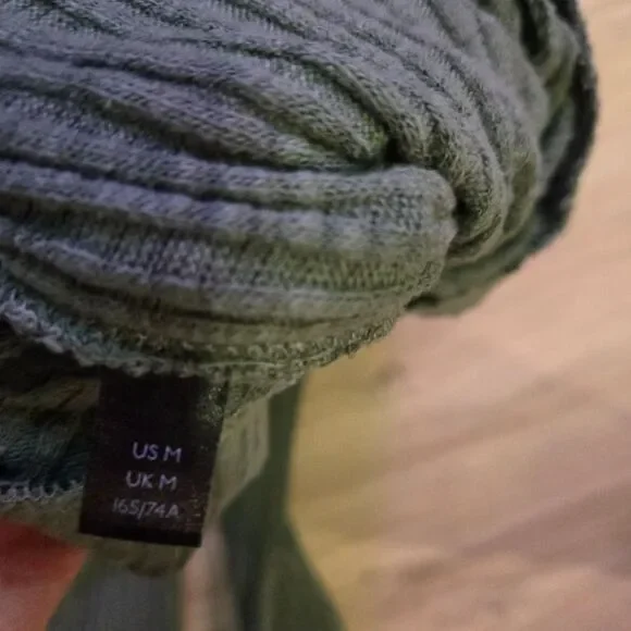 Urban Outfitters Green Ribbed Pants - Picture 4 of 7
